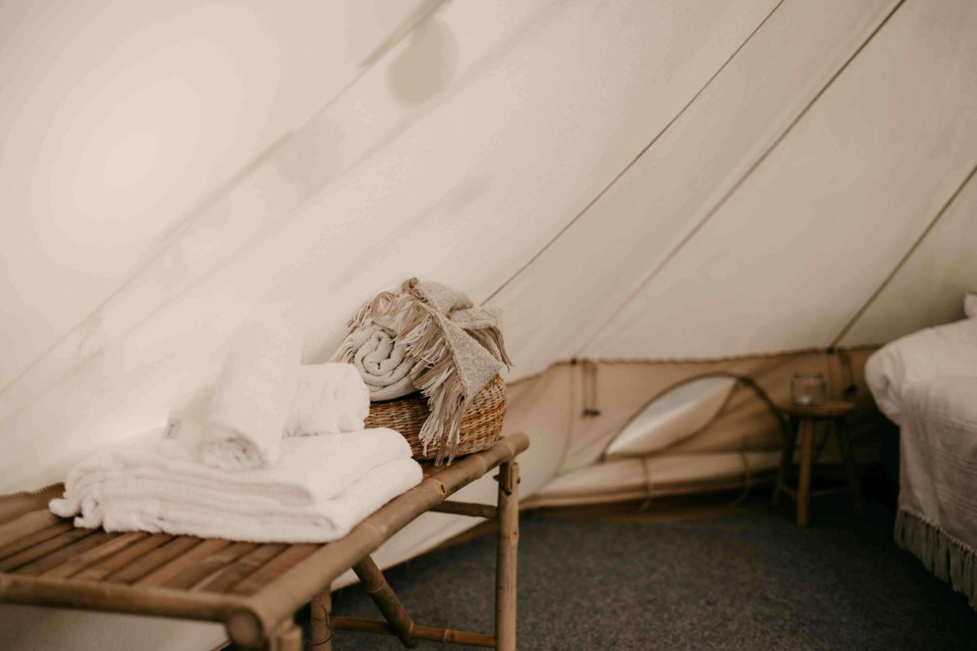 Falkeroed - Lyxig Glamping I Naturreservat Ink Frukost Grebbestad Esterno foto