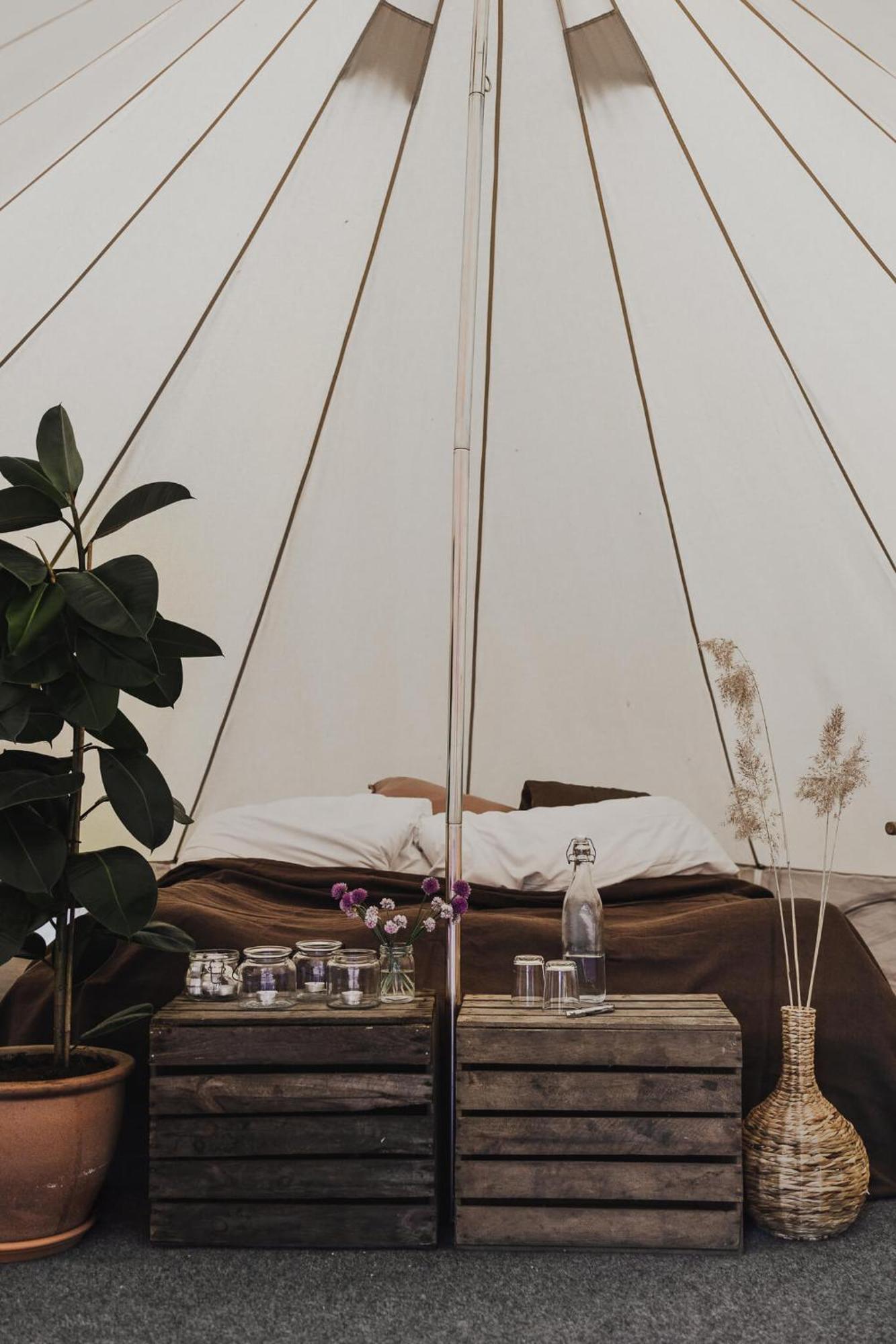 Falkeroed - Lyxig Glamping I Naturreservat Ink Frukost Grebbestad Esterno foto